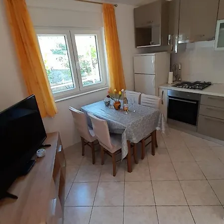 Apartment On The Trogir
